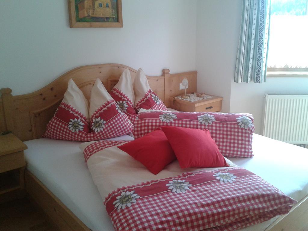 Ferienwohnung Suntinger Iselsberg Δωμάτιο φωτογραφία